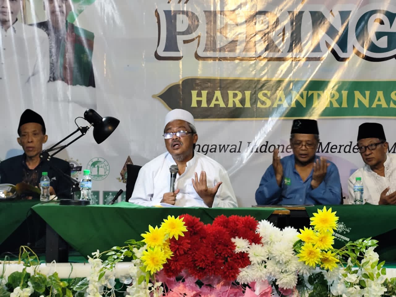 Puncak Hari Santri Nasional 2025 di Kertosono: NU Teguhkan Qonun Asasi sebagai Landasan Ideologis
