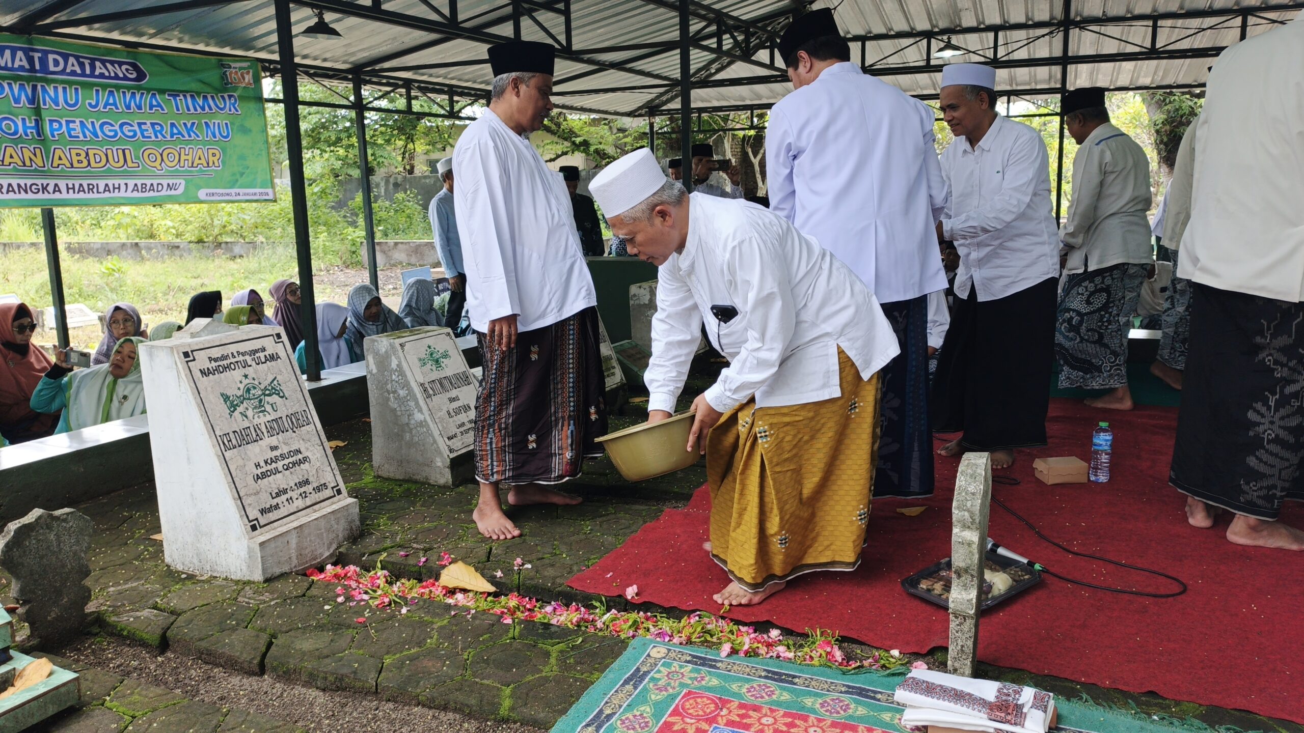 Jelang Satu Abad NU, MWC NU Kertosono sambut Tim PWNU Jatim Ziarah Muassis & Muharrik NU