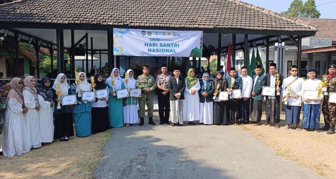 Semarak Hari Santri Nasional 2026: MWC NU Kertosono Umumkan dan Anugerahi Pemenang Lomba Pawai Ta’aruf